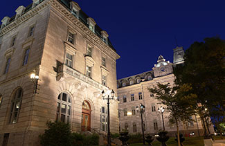 L’édifice Pamphile-Le May.